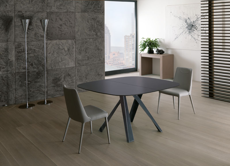 Tisch Bombo von Ozzio Italia